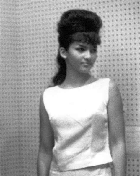 Nedra Talley of the Ronettes | The ronettes, Music producers, Singer