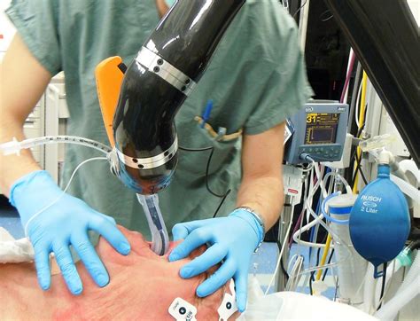 Introducing the world’s first intubation robot | McGill University Health Centre