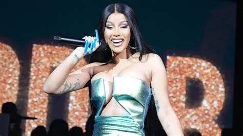 Cardi B Tapped To Headline Summer Jam 2023