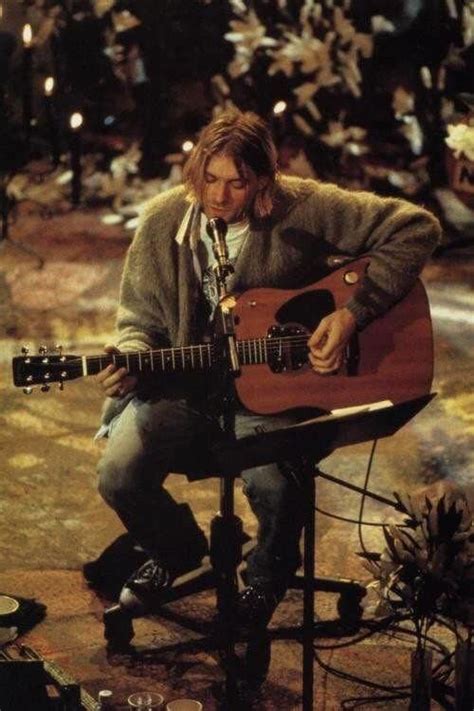 Kurt Cobain, MTV Unplugged, 1994. | Nirvana mtv, Mtv unplugged, Nirvana