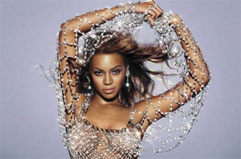 Beyonce Wore Photographer's Jeans for the 'Dangerously in Love' Cover