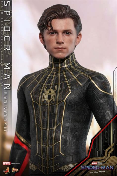 See Tom Holland’s New Black & Gold Spider-Man Costume For No Way Home ...