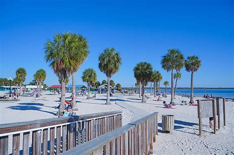 7 Most Picturesque Small Towns In Florida's Nature Coast - WorldAtlas