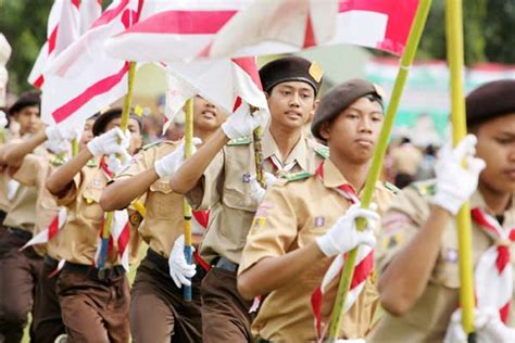 KEMENAG GELAR PERKEMAHAN PRAMUKA MADRASAH NASIONAL DI MALUKU - Jakarta ...