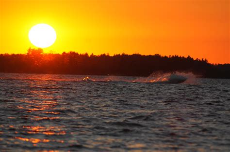 Rainy Lake Ontario | Rainy lake, Lake ontario, Photo