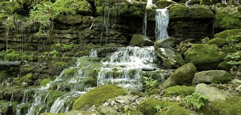 Waterfalls in Arkansas – Best Falls and Swimming Holes in AR