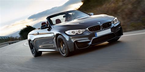 New BMW M4 Convertible Review | carwow