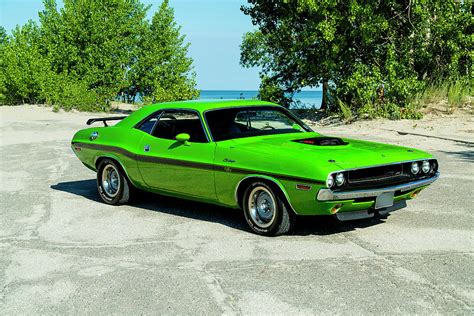 1970 Dodge Challenger RT Photograph by Performance Image - Pixels