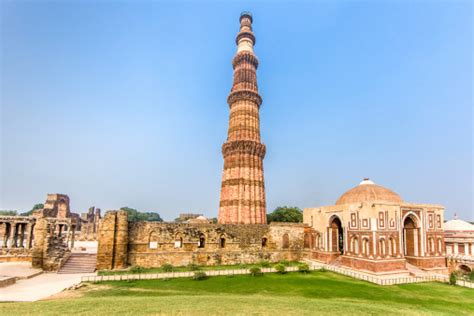 Qutub Minar Delhi India Stock Photo - Download Image Now - iStock