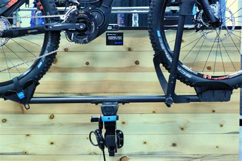 For Some Reason, Single Bike Hitch Racks Are a Hot Thing this Year - Singletracks Mountain Bike News