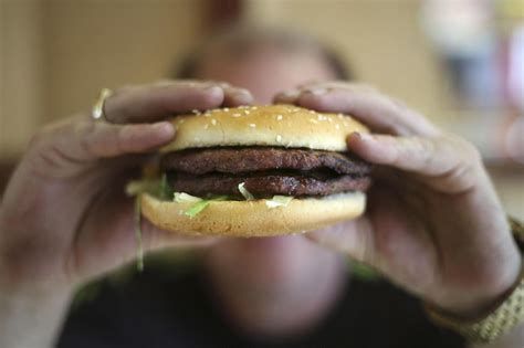 Poor diet kills more people around world than smoking, new research ...