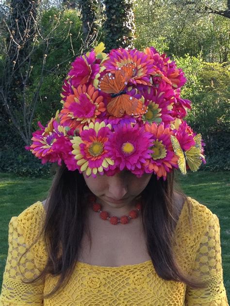 Don't MIS It: DIY Flower Easter Bonnet