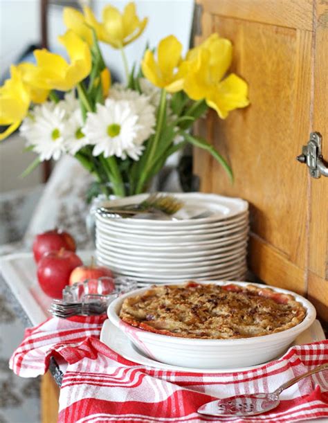 Cranberry Apple Pie with Pecan Streusel | Grateful Prayer | Thankful Heart