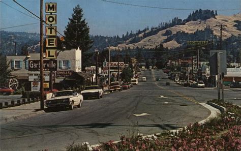 Street Scene Garberville, CA Postcard