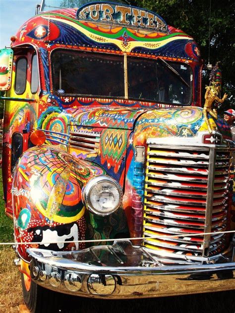 Pin by Aaron Firestein on Colorful Buses | Art cars, Hippie life ...