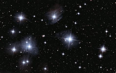 Pleiades Star Cluster: Messier 45 | Constellation Guide