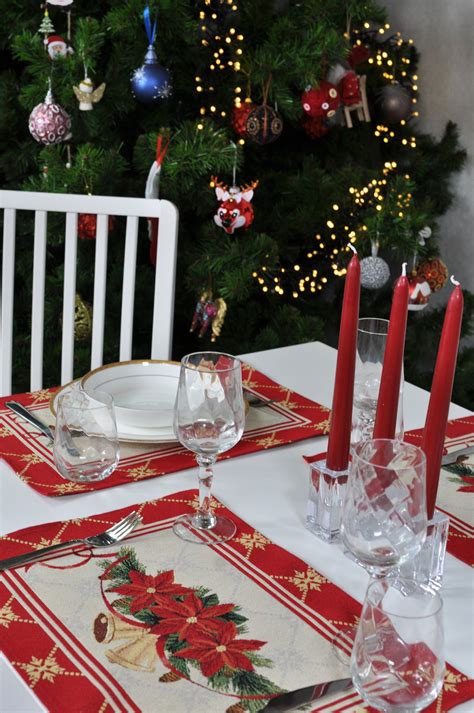 Set of 4 6 8 Placemats With Christmas Bells and Poinsettia - Etsy