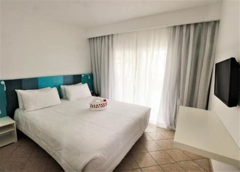 Viva Wyndham Tangerine - All Inclusive in Cabarete - Room Deals, Photos & Reviews