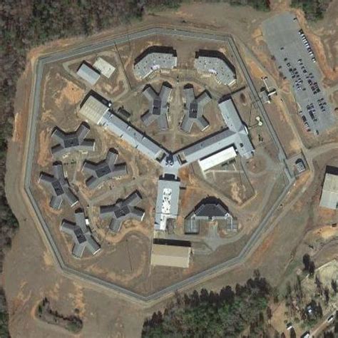 Pulaski State Prison in Hawkinsville, GA - Virtual Globetrotting