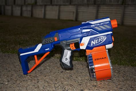 street tag warfare: Review: Nerf Elite Rampage and Retaliator