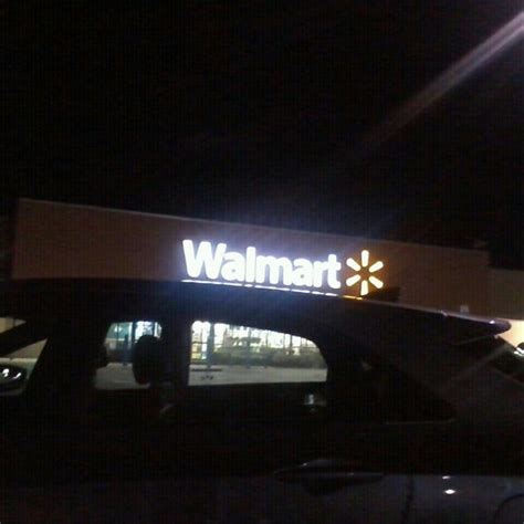 Walmart - Clinton, IN