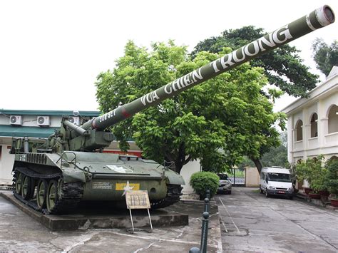 Vietnam Military History Museum - HA Food Tours