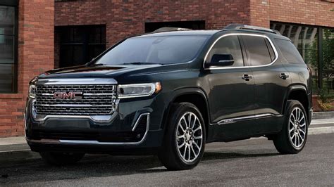 2023 GMC Acadia Mid-Size SUV | SLE & SLT, Denali, & AT4