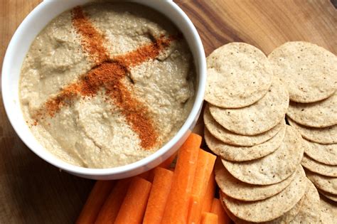 Super quick, and healthy hummus dip – Hey Bernice!