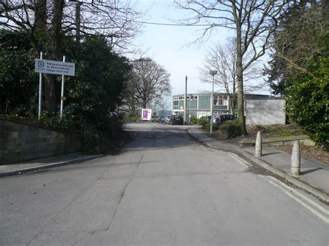 Alfreton - Polygon Centre View © Alan Heardman cc-by-sa/2.0 :: Geograph Britain and Ireland