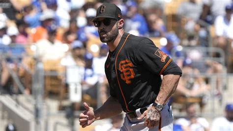 Giants’ Gabe Kapler explains origin, meaning of new hand tattoo – NBC ...