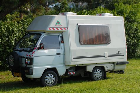 Micro Mini Campers | un mini camping car aux plages de beg leguer bretagne trebeurden | Mini RV ...