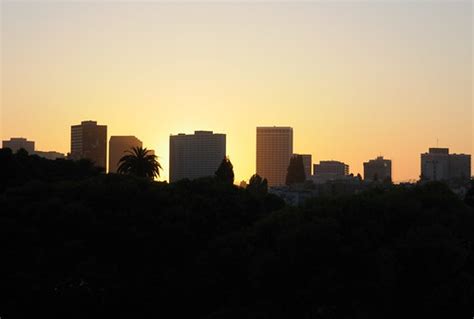 Oakland skyline at sunset | Hitchster | Flickr