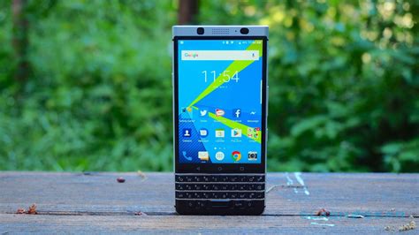 BlackBerry KEYone Gallery - SlashGear