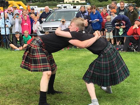 Icelandic Glima wrestlers in Cumbria. : r/wrestling