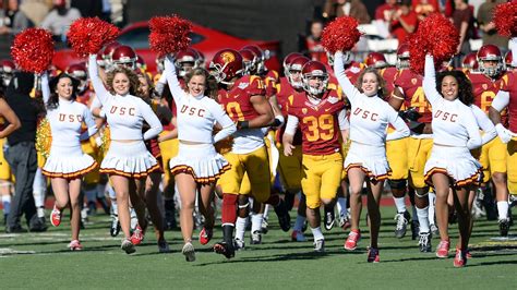 Former Texas DT coach Bo Davis takes job at USC - Burnt Orange Nation