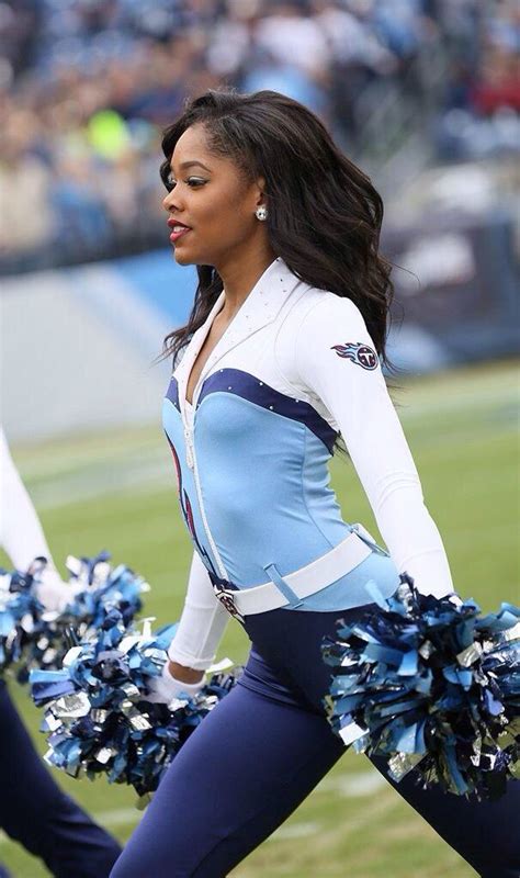 Tennessee Titans Cheerleaders Tennessee Titans Cheerleader Titans Cheerleaders NFL cheerleaders ...