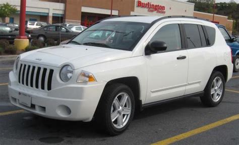 2007 Jeep Compass VINs, Configurations, MSRP & Specs - AutoDetective