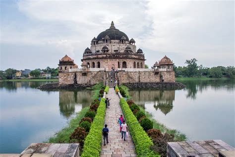 IMAGE of SHER SHA SURI TOMB at SASARAM Editorial Stock Photo - Image of ...