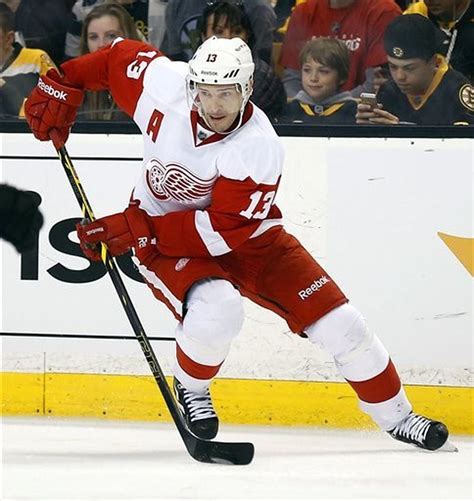 Red Wings' Pavel Datsyuk likely won't need knee surgery, plans aggressive rehab program - mlive.com