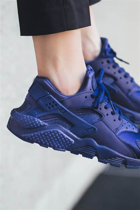 Royal Blue Air Huarache Run Women's | SOLETOPIA