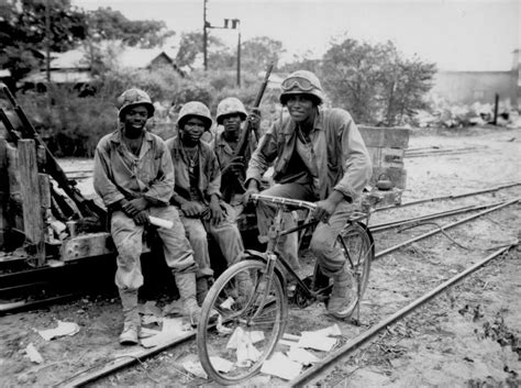 Marine Corps Desegregation: WWII Begins to Break Barriers