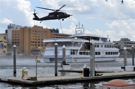 Photos: @ussocom special forces demonstration in tampa: - scoopnest.com