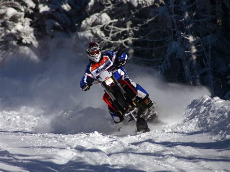 Here's the 2018 Canadian snow bike racing schedule - Canada Moto Guide