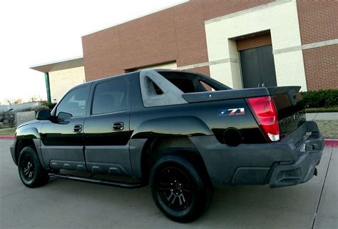 2003 Chevy Avalanche Z71 4X4 for sale in Garland, TX - 5miles: Buy and Sell