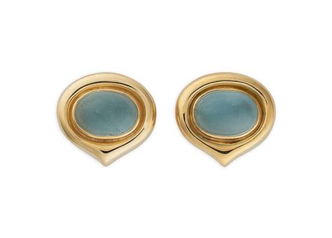 Cabochon Aquamarine Earring