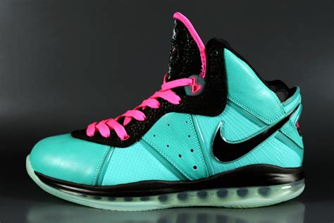 BillAxx: Nike Lebron 8 South Beach."The Nike LeBron 8 Pre-Heat colorway is obviously inspired by ...