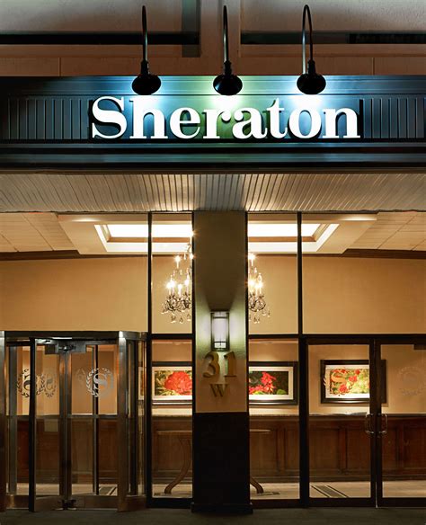 Sheraton Indianapolis City Centre Hotel in Indianapolis, IN - (317) 635-2...