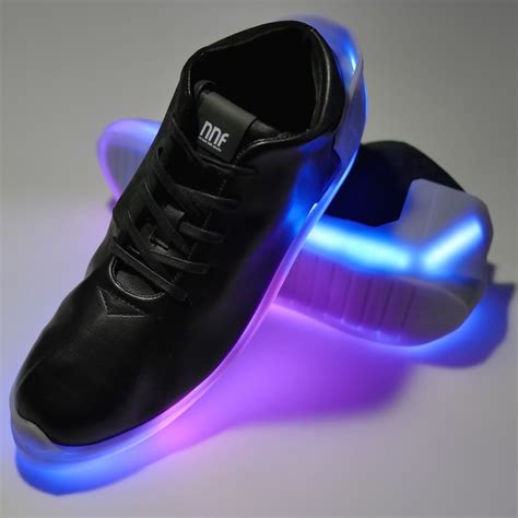 Light Footed: Smart Shoes Paint with Light As You Dance | Urbanist