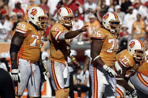 Buccaneers' retro 'Creamsicle' uniforms get an official return date for 2023 season - Yahoo Sports