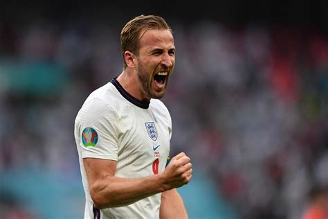 Harry Kane goal: How England captain defied Alan Shearer and Jamie ...